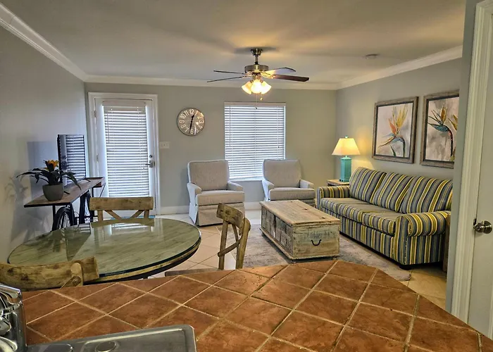 Southern Breeze #4 * Pensacola
